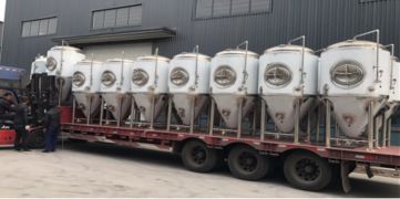 四川史密力維精釀 中小型啤酒設備廠家的專業(yè)選擇